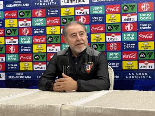 El presidente de Liga de Quito, Isaac Álvarez, durante una rueda de prensa este 25 de julio de 2024.