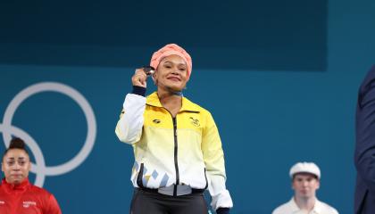 Neisi Dajomes, con su medalla de bronce en los Juegos Olímpicos de París, el 10 de agosto de 2024.