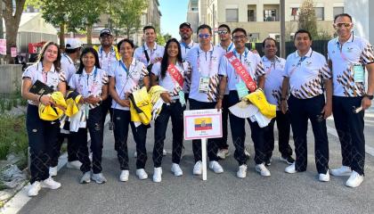 Los deportistas de Ecuador, previo a la ceremonia de clausura de los Juegos Olímpicos, el 12 de agosto de 2024.