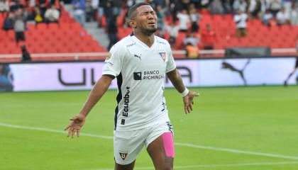 Luis Estupiñán celebra su gol con Liga de Quito, el 25 de agosto de 2024.