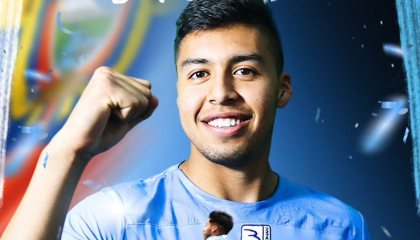 El jugador de Macará, Mateo Viera, en un afiche de la convocatoria de Ecuador para la doble fecha de Eliminatorias de septiembre 2024.