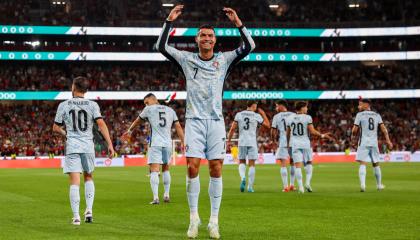 Cristiano Ronaldo celebrando su gol 900 con la selección de Portugal, 5 de septiembre de 2024.