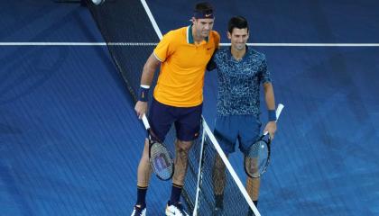 Juan Martín del Potro y Novak Djokovic se enfrentan antes de la final de individuales masculinos del US Open, el 9 de septiembre de 2018, en Nueva York.