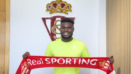 El ecuatoriano Jordy Caicedo, cuando oficializado por el Sporting de Gijón, el pasado 15 de julio de 2024.