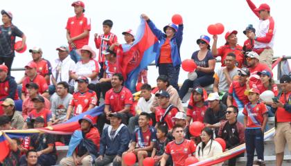 Hinchas de El Nacional durante el partido ante Imbabura por la Fecha 8 de la LigaPro, el 28 de septiembre de 2024.