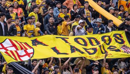 Hinchas de Barcelona SC.