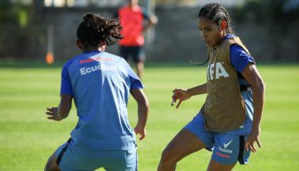 La selección femenina de Ecuador Sub cumplió su primer entrenamiento en República Dominicana, el 13 de octubre de 2024.