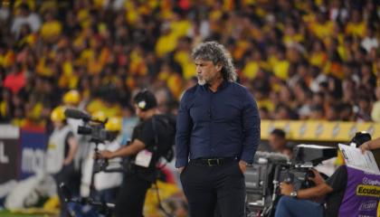 Leonel Álvarez, durante el Clásico del Astillero en el estadio Banco Pichincha, el 20 de octubre de 2024.