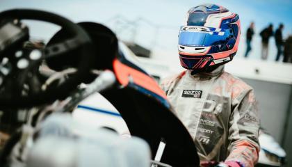 El piloto ecuatoriano Francisco Paredes durante el Mundial de Karting de la FIA.