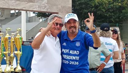 Roberto Gilbert y José Auad, candidatos en las últimas elecciones de Emelec, se ofrecen para tomar el club tras la renuncia de José Pileggi.