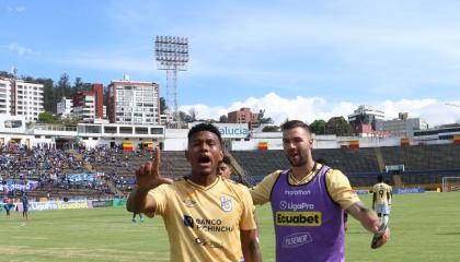 Jugadores de Universidad Católica, durante un partido de LigaPro, el 26 de octubre de 2024.