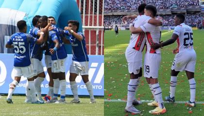 Jugadores de Emelec y Liga de Quito celebrando sus goles, 16 de noviembre de 2024.