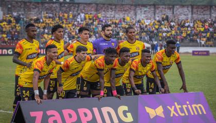 Los jugadores de Barcelona SC, antes de enfrentar a El Nacional en la Copa Zapping, el 16 de noviembre de 2024.