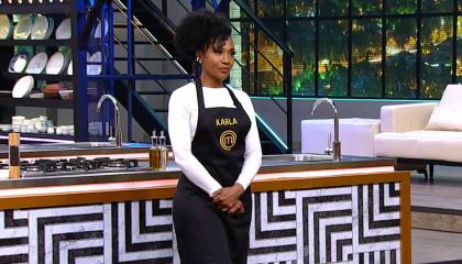 La cantante Karla Kanora es la primera eliminada de la segunda temporada de MasterChef Celebrity Ecuador, en el programa del 21 de noviembre de 2024.