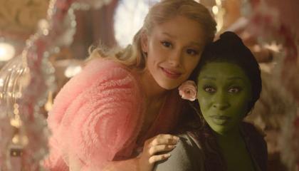 Cynthia Erivoy Ariana Grande, en una escena de 'Wicked'.