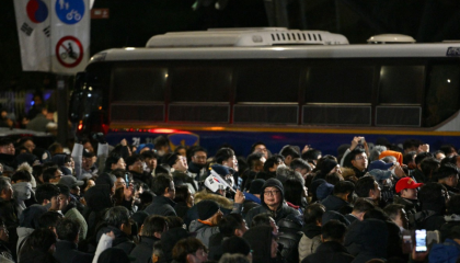 Manifestantes en las calles de Seúl, Corea del Sur.