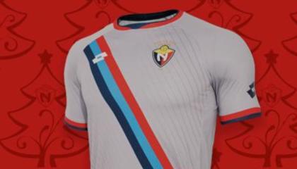 Camiseta publicada por El Nacional para anunciar la preventa de la prenda para Copa Libertadores 2025.