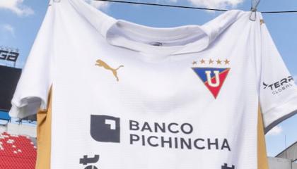 La nueva camiseta de Liga de Quito para la temporada 2025, 21 de diciembre de 2024.