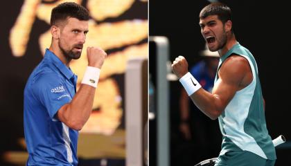 Novak Djokovic y Carlos Alcaraz, durante el Abierto de Australia, el 18 de enero de 2025.