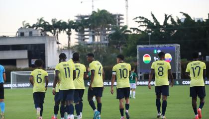 Jugadores de la selección Sub 20 de Ecuador, durante un partido en el Sudamericano, el 24 de enero de 2025.