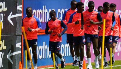 Seleccionados ecuatorianos durante un entrenamiento en la Casa de la Selección, 18 de marzo de 2025.