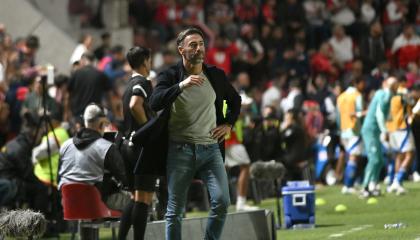 Cristian 'Kilt' González, nuevo dt de Inter Miami, en un partido de Copa Sudamericana con Unión el 1 de abril de 2025.