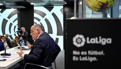 El presidente de la liga española de fútbol, Javier Tebas, durante una rueda de prensa en Madrid, el 25 de mayo de 2023.
