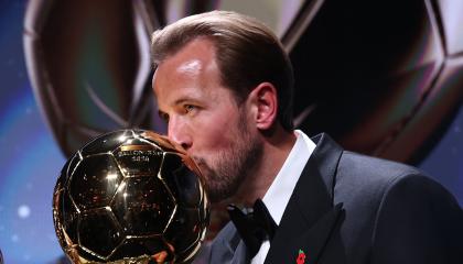 Harry Kane, ganador del Balón de Oro, durante la ceremonia del lunes 26 de octubre de 2026.