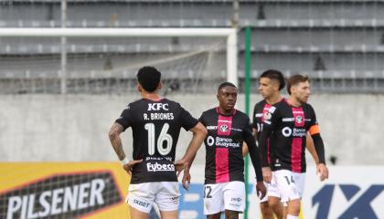 Los jugadores de Independiente del Valle durante el partido contra Universidad Católica por la Fecha 4 del hexagonal final, el viernes 23 de octubre de 2026.