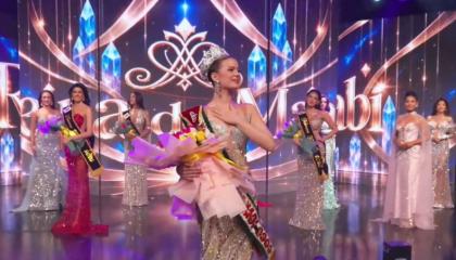 Leidy Michelle Álvarez Corral nueva Reina de Manabí 2026, Portoviejo, 30 de octubre de 2026.