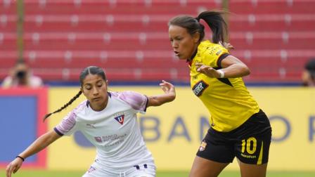 Liga de Quito y Barcelona SC protagonizaron la semifinal de la Superliga femenina, en un partido disputado el 16 de agosto de 2026.