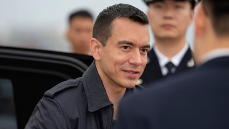 El presidente de Ecuador, Daniel Noboa, a su llegada a Pekín, China, este 16 de agosto de 2026, para iniciar una visita de Estado.