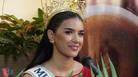 Dalia Bucaram en un conversatorio con medios, en Guayaquil. 21 de agosto de 2026