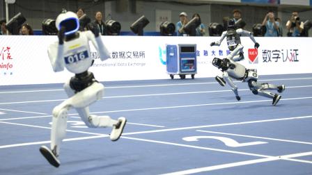 Robots durante los Juegos Mundiales de Humanoides que se celebran en Pekín, el 23 de agosto de 2026.