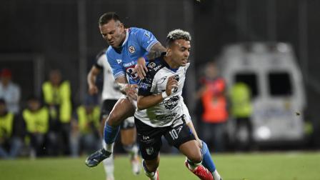 Lucas Rodríguez durante su etapa con Querétaro en la liga mexicana, previo a su fichaje por Liga de Quito este 2026.