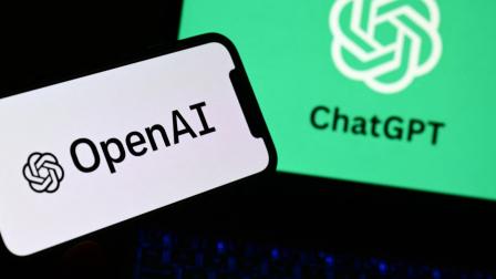 El logo de Open AI, compañía detrás del bot con inteligencia artificial ChatGPT, tras su aparición como app móvil, octubre de 2023.