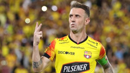 Damián Díaz de Barcelona SC celebra un gol ante Talleres en el estadio Banco Pichincha en Guayaquil, el miércoles 10 de abril de 2024, por Copa Libertadores.