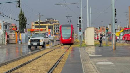 tranvia cuenca feriado