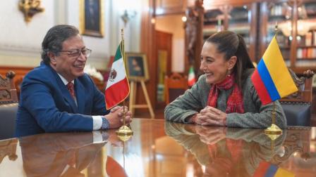 Claudia Sheinbaum y Gustavo Petro es una reunión en el Palacio Nacional, 16 de diciembre de 2024.