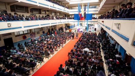 Estudiantes de Bachillerato de Quito en un evento realizado el 31 de marzo de 2025.