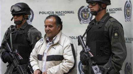 Martín Sombra siendo detenido por la Policía Nacional, 26 de febrero de 2008.