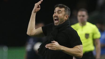 Eduardo Coudet, técnico de Inter de Porto Alegre, en un duelo ante Gremio, el 22 de junio de 2024.