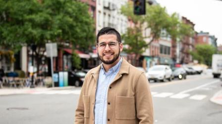 Ronald Bautista llegó a Nueva Jersey desde Guayaquil cuando tenía 12 años. En Hoboken se desarrolló y comenzó su trayectoria comunitaria.