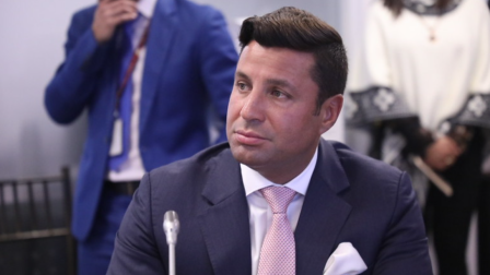 Michele Sensi-Contugi Ycaza cuando era director general del Centro Nacional de Inteligencia de Ecuador y asistió a la Comisión de Seguridad de la Asamblea, el 18 de febrero de 2025.