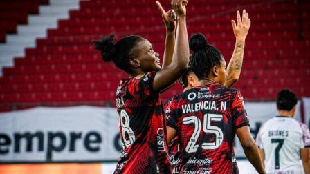 Dragonas IDV derrotó a Guerreras Albas el sábado 22 de agosto de 2026 en la final de ida de la Superliga Femenina.
