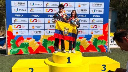 Bayardo y María Sol Naranjo, en el Campeonato Mundial Universitario de Pentatlón Moderno, el 19 de agosto de 2026.