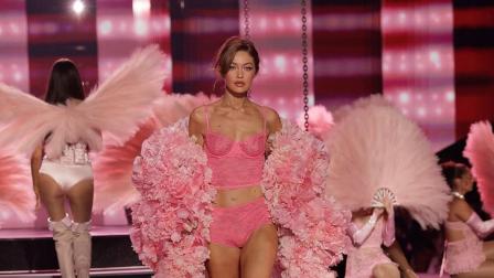 Desfile de la marca Victoria's Secret, en una imagen difundida en sus redes sociales en octubre de 2025.