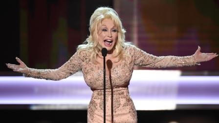 La cantante y actriz Dolly Parton en la gala anual de Screen Actors Guild Awards, el 29 de enero de 2017, en Los Angeles, California.