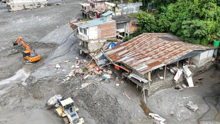 Vista aérea del sector de Trishuli en un distrito de Nepal, afectado por el devastador deslave, 27 de agosto de 2026.