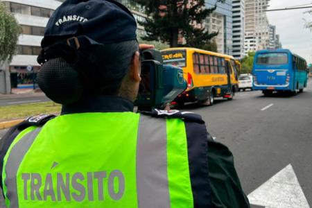 14 conductores han sido sancionados por manejar a exceso de velocidad. De ellos, 12 fueron captados por los fotoradares excediendo los límites en vías urbanas y dos en perimetrales.